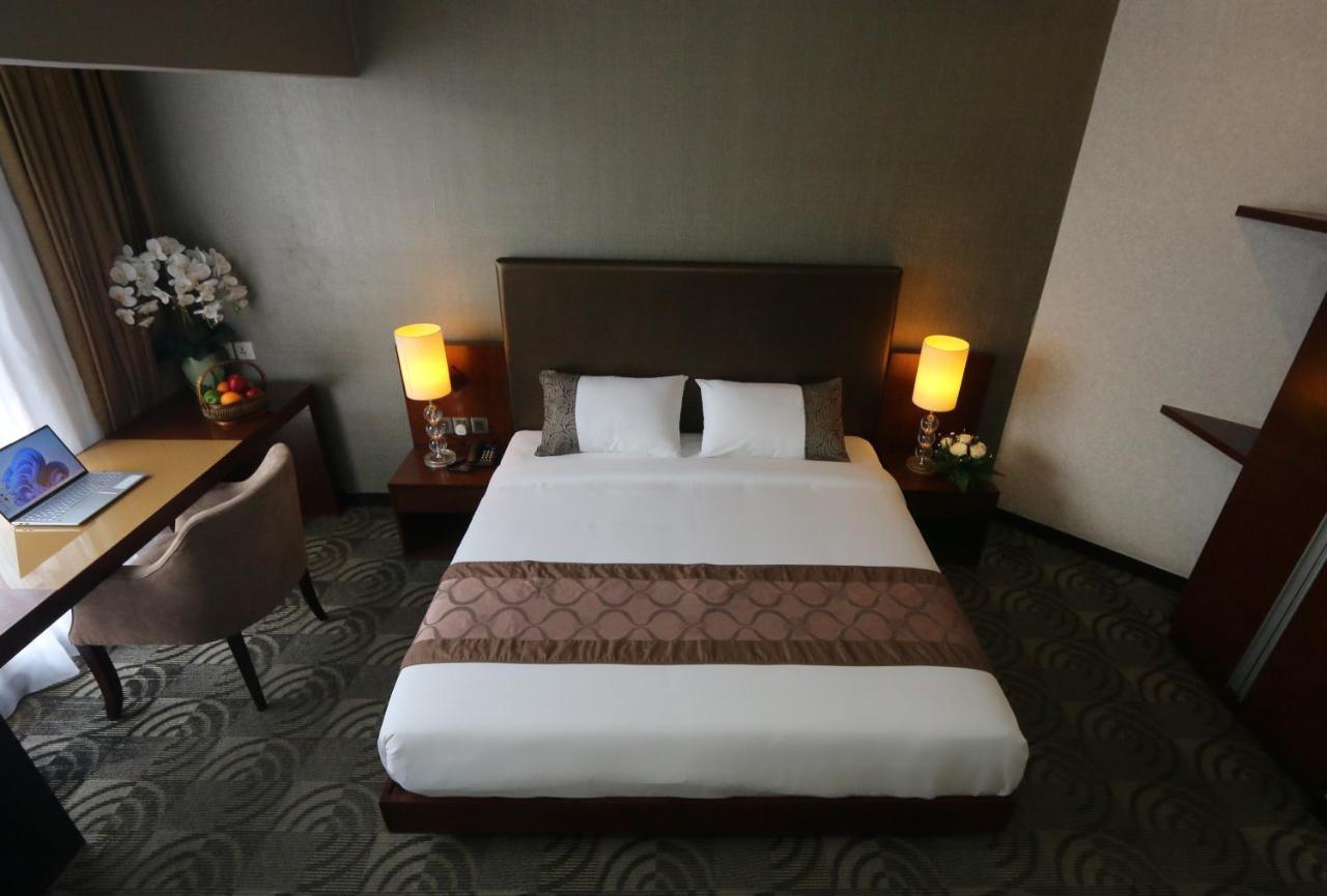 Metrostar Hotel Kuala Lumpur Kültér fotó